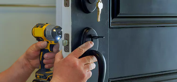 Commercial Door Lock Installation East Honolulu
